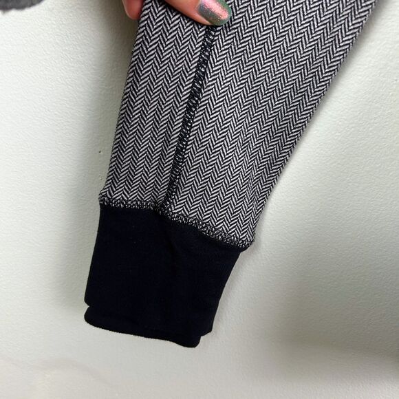 LULULEMON Think Fast Pullover Hoodie Black Gray Herringbone Long Sleeve Top sz 4 - Picture 6 of 12